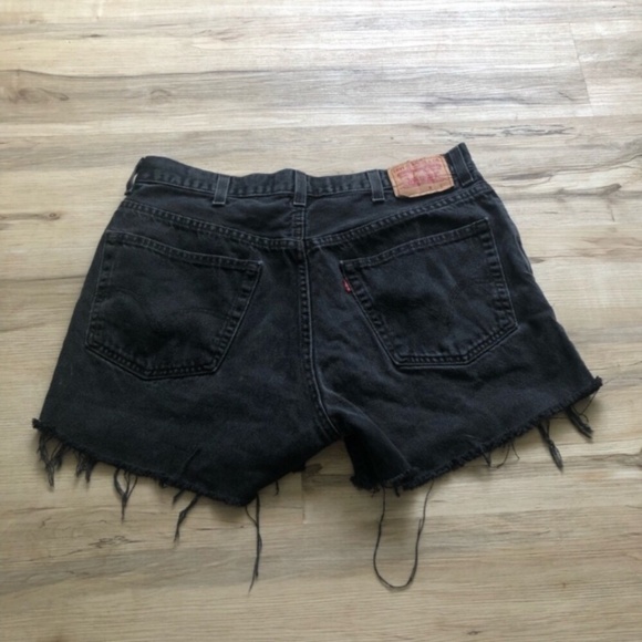 Levi's Women's Dark Denim Jean Shorts - Picture 4 of 6